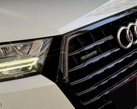 Белый Ауди Ку 7, объемом двигателя 3 л и пробегом 118 тыс. км за 27000 $, фото 1 на Automoto.ua