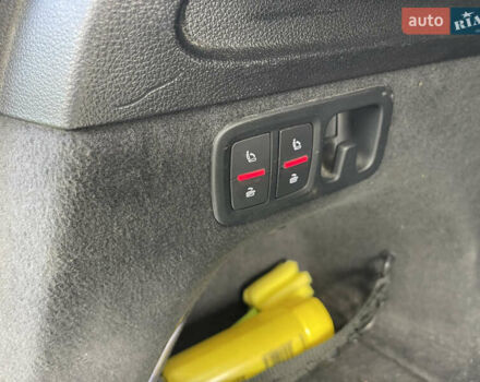 Білий Ауді Ку 7, об'ємом двигуна 3 л та пробігом 118 тис. км за 33000 $, фото 17 на Automoto.ua