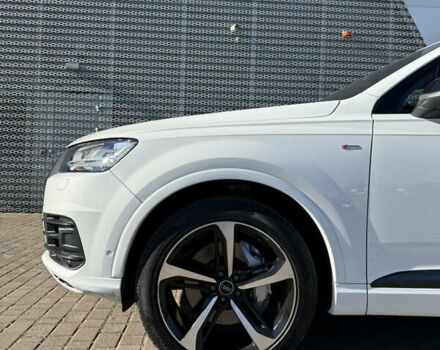 Белый Ауди Ку 7, объемом двигателя 2 л и пробегом 100 тыс. км за 41500 $, фото 9 на Automoto.ua