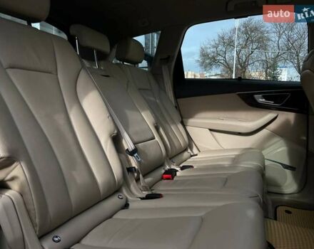 Білий Ауді Ку 7, об'ємом двигуна 2.97 л та пробігом 303 тис. км за 30000 $, фото 27 на Automoto.ua