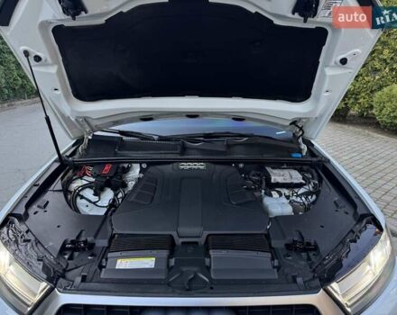 Белый Ауди Ку 7, объемом двигателя 3 л и пробегом 195 тыс. км за 23500 $, фото 45 на Automoto.ua