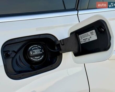 Білий Ауді Ку 7, об'ємом двигуна 3 л та пробігом 142 тис. км за 24500 $, фото 37 на Automoto.ua