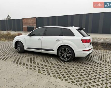 Белый Ауди Ку 7, объемом двигателя 2.97 л и пробегом 175 тыс. км за 47300 $, фото 4 на Automoto.ua