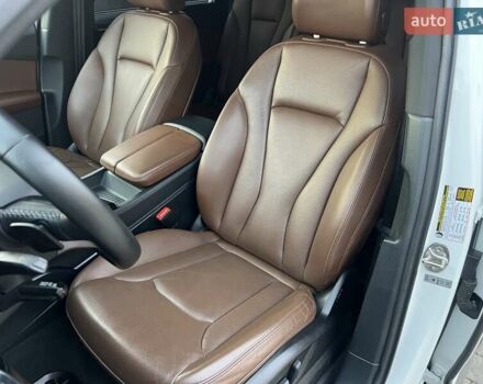 Білий Ауді Ку 7, об'ємом двигуна 2 л та пробігом 109 тис. км за 23900 $, фото 23 на Automoto.ua