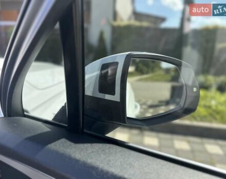 Білий Ауді Ку 7, об'ємом двигуна 1.98 л та пробігом 130 тис. км за 27900 $, фото 35 на Automoto.ua