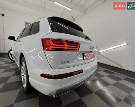 Белый Ауди Ку 7, объемом двигателя 2 л и пробегом 136 тыс. км за 25999 $, фото 111 на Automoto.ua