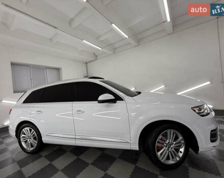 Білий Ауді Ку 7, об'ємом двигуна 2 л та пробігом 135 тис. км за 26999 $, фото 81 на Automoto.ua