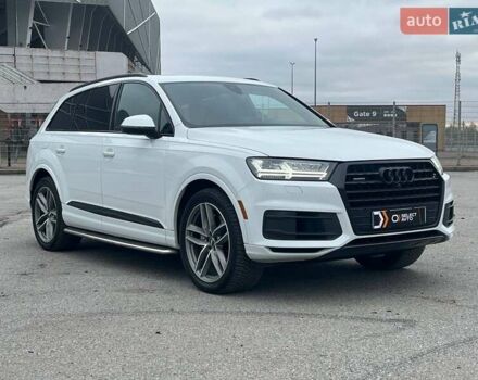 Белый Ауди Ку 7, объемом двигателя 3 л и пробегом 105 тыс. км за 31990 $, фото 4 на Automoto.ua
