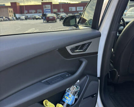 Білий Ауді Ку 7, об'ємом двигуна 1.98 л та пробігом 112 тис. км за 36800 $, фото 28 на Automoto.ua