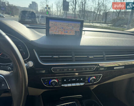 Белый Ауди Ку 7, объемом двигателя 3 л и пробегом 138 тыс. км за 42000 $, фото 23 на Automoto.ua