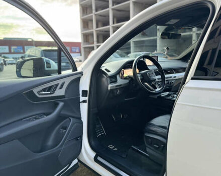 Білий Ауді Ку 7, об'ємом двигуна 1.98 л та пробігом 112 тис. км за 36800 $, фото 19 на Automoto.ua