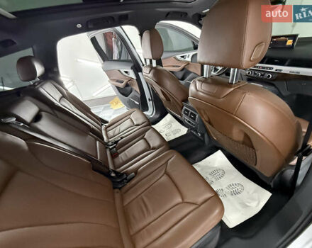 Білий Ауді Ку 7, об'ємом двигуна 2 л та пробігом 135 тис. км за 26999 $, фото 64 на Automoto.ua