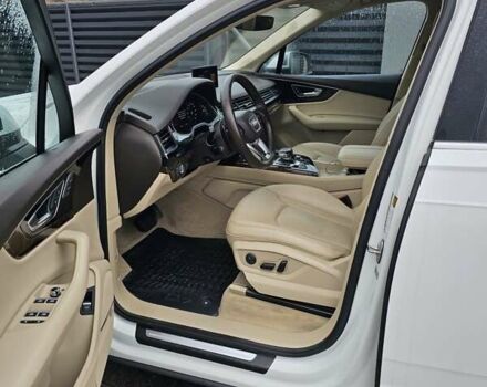 Белый Ауди Ку 7, объемом двигателя 3 л и пробегом 79 тыс. км за 42800 $, фото 5 на Automoto.ua