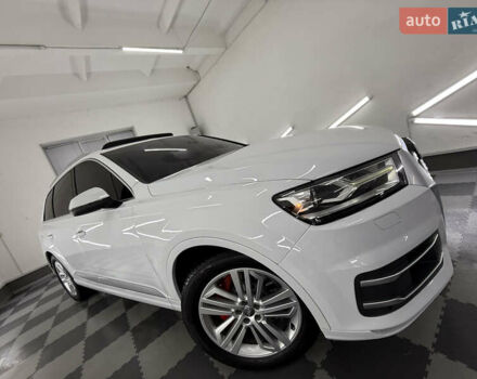 Белый Ауди Ку 7, объемом двигателя 2 л и пробегом 136 тыс. км за 25999 $, фото 2 на Automoto.ua