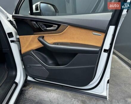 Ауді Ку 7 2018 у Києві на Automoto.ua Білий Ауді Ку 7, об'ємом двигуна 3 л та пробігом 132 тис. км за 57000 $, фото 36 на Automoto.ua