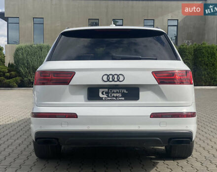 Белый Ауди Ку 7, объемом двигателя 3 л и пробегом 112 тыс. км за 35000 $, фото 6 на Automoto.ua