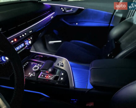 Білий Ауді Ку 7, об'ємом двигуна 2.97 л та пробігом 121 тис. км за 53700 $, фото 30 на Automoto.ua