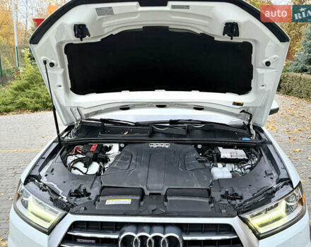 Ауді Ку 7 2018 у Кам'янське (Дніпродзержинськ) на Automoto.ua Білий Ауді Ку 7, об'ємом двигуна 3 л та пробігом 85 тис. км за 27500 $, фото 30 на Automoto.ua