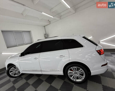 Белый Ауди Ку 7, объемом двигателя 2 л и пробегом 136 тыс. км за 25999 $, фото 16 на Automoto.ua