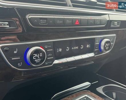 Белый Ауди Ку 7, объемом двигателя 3 л и пробегом 105 тыс. км за 31990 $, фото 17 на Automoto.ua