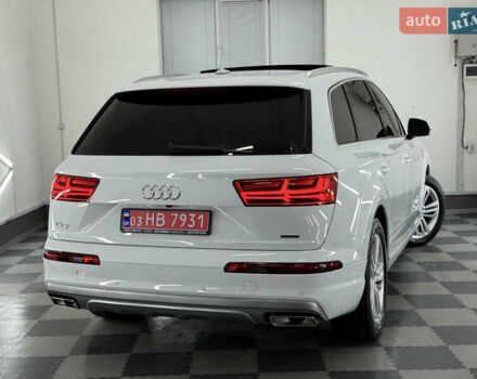 Білий Ауді Ку 7, об'ємом двигуна 2 л та пробігом 135 тис. км за 26999 $, фото 13 на Automoto.ua