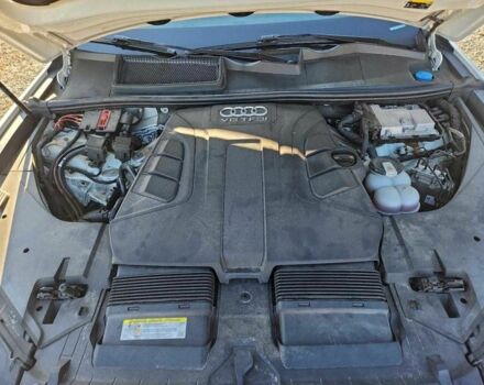 Белый Ауди Ку 7, объемом двигателя 3 л и пробегом 114 тыс. км за 6100 $, фото 11 на Automoto.ua