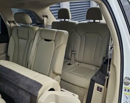 Белый Ауди Ку 7, объемом двигателя 3 л и пробегом 79 тыс. км за 42800 $, фото 13 на Automoto.ua