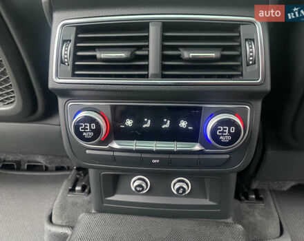 Білий Ауді Ку 7, об'ємом двигуна 3 л та пробігом 110 тис. км за 38500 $, фото 32 на Automoto.ua
