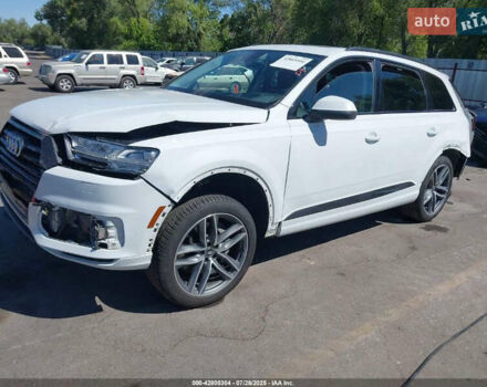 Белый Ауди Ку 7, объемом двигателя 3 л и пробегом 154 тыс. км за 12000 $, фото 1 на Automoto.ua