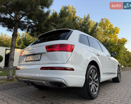 Белый Ауди Ку 7, объемом двигателя 3 л и пробегом 108 тыс. км за 31700 $, фото 103 на Automoto.ua