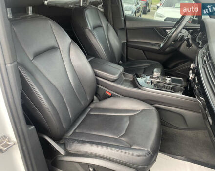 Белый Ауди Ку 7, объемом двигателя 3 л и пробегом 112 тыс. км за 35000 $, фото 24 на Automoto.ua