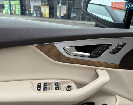 Белый Ауди Ку 7, объемом двигателя 3 л и пробегом 105 тыс. км за 33000 $, фото 7 на Automoto.ua