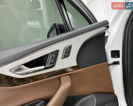 Белый Ауди Ку 7, объемом двигателя 2 л и пробегом 136 тыс. км за 25999 $, фото 33 на Automoto.ua