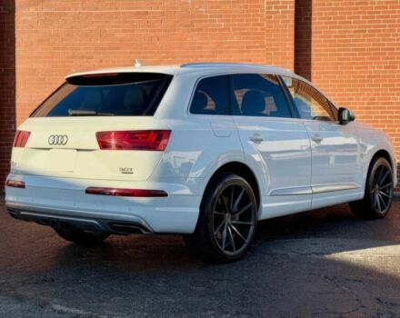 Білий Ауді Ку 7, об'ємом двигуна 3 л та пробігом 37 тис. км за 15900 $, фото 5 на Automoto.ua