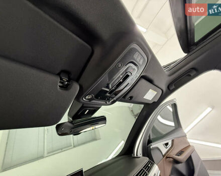 Білий Ауді Ку 7, об'ємом двигуна 2 л та пробігом 135 тис. км за 26999 $, фото 29 на Automoto.ua