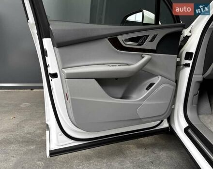 Белый Ауди Ку 7, объемом двигателя 1.98 л и пробегом 102 тыс. км за 29900 $, фото 46 на Automoto.ua