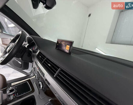 Білий Ауді Ку 7, об'ємом двигуна 2 л та пробігом 135 тис. км за 26999 $, фото 76 на Automoto.ua