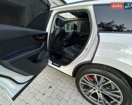 Ауді Ку 7 2018 у Самборе на Automoto.ua Білий Ауді Ку 7, об'ємом двигуна 3 л та пробігом 192 тис. км за 28500 $, фото 17 на Automoto.ua