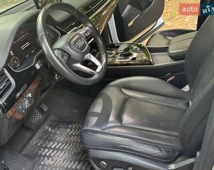 Белый Ауди Ку 7, объемом двигателя 3 л и пробегом 158 тыс. км за 38000 $, фото 18 на Automoto.ua