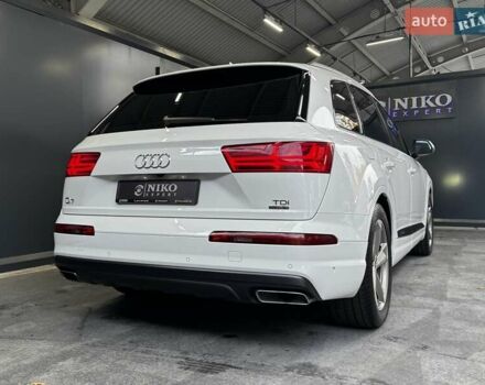 Ауді Ку 7 2018 у Києві на Automoto.ua Білий Ауді Ку 7, об'ємом двигуна 3 л та пробігом 132 тис. км за 57000 $, фото 13 на Automoto.ua