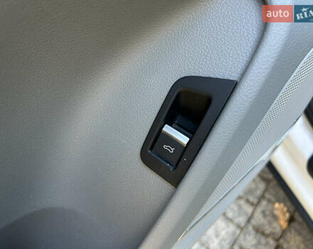 Білий Ауді Ку 7, об'ємом двигуна 3 л та пробігом 104 тис. км за 28500 $, фото 52 на Automoto.ua