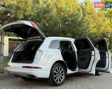 Белый Ауди Ку 7, объемом двигателя 3 л и пробегом 108 тыс. км за 31700 $, фото 69 на Automoto.ua