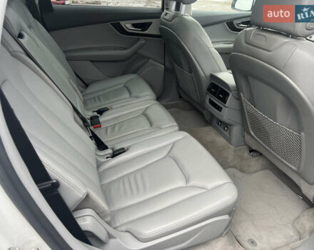 Белый Ауди Ку 7, объемом двигателя 2 л и пробегом 102 тыс. км за 26999 $, фото 12 на Automoto.ua