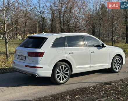 Білий Ауді Ку 7, об'ємом двигуна 2 л та пробігом 106 тис. км за 29500 $, фото 4 на Automoto.ua