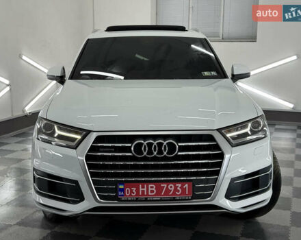 Белый Ауди Ку 7, объемом двигателя 2 л и пробегом 136 тыс. км за 25999 $, фото 1 на Automoto.ua