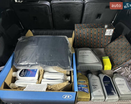 Білий Ауді Ку 7, об'ємом двигуна 2 л та пробігом 106 тис. км за 29500 $, фото 29 на Automoto.ua