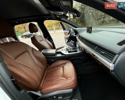 Ауді Ку 7 2018 у Трускавце на Automoto.ua Білий Ауді Ку 7, об'ємом двигуна 2 л та пробігом 136 тис. км за 29599 $, фото 27 на Automoto.ua