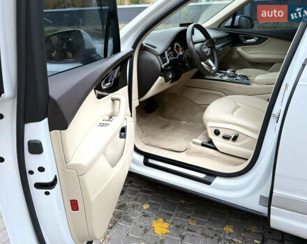 Ауді Ку 7 2018 у Кам'янське (Дніпродзержинськ) на Automoto.ua Білий Ауді Ку 7, об'ємом двигуна 3 л та пробігом 85 тис. км за 27500 $, фото 15 на Automoto.ua