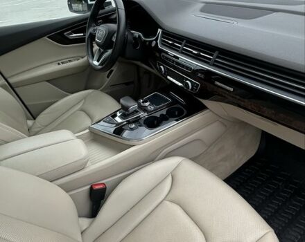 Білий Ауді Ку 7, об'ємом двигуна 3 л та пробігом 110 тис. км за 35000 $, фото 7 на Automoto.ua