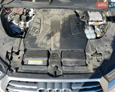 Белый Ауди Ку 7, объемом двигателя 3 л и пробегом 152 тыс. км за 8400 $, фото 11 на Automoto.ua